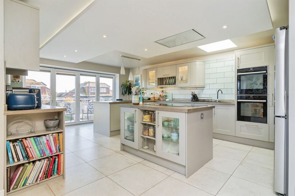 Additional image 9 of 5 bed semi-detached house for saleGillard Road, Brixham TQ5
