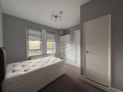 Cedar Road, Cricklewood NW2, Room to rent