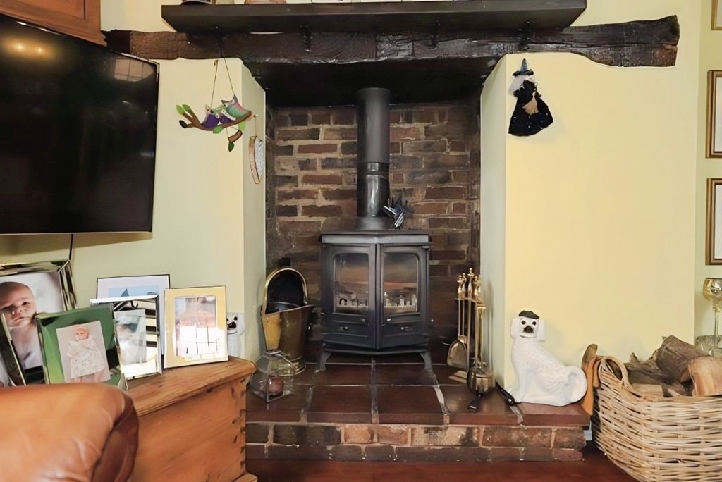Additional image 11 of 2 bed town house for saleMill Street, Bridgnorth WV15