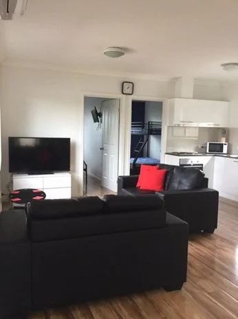 Additional image 3 of 6A Henty Street, Mount Gambier SA 5290