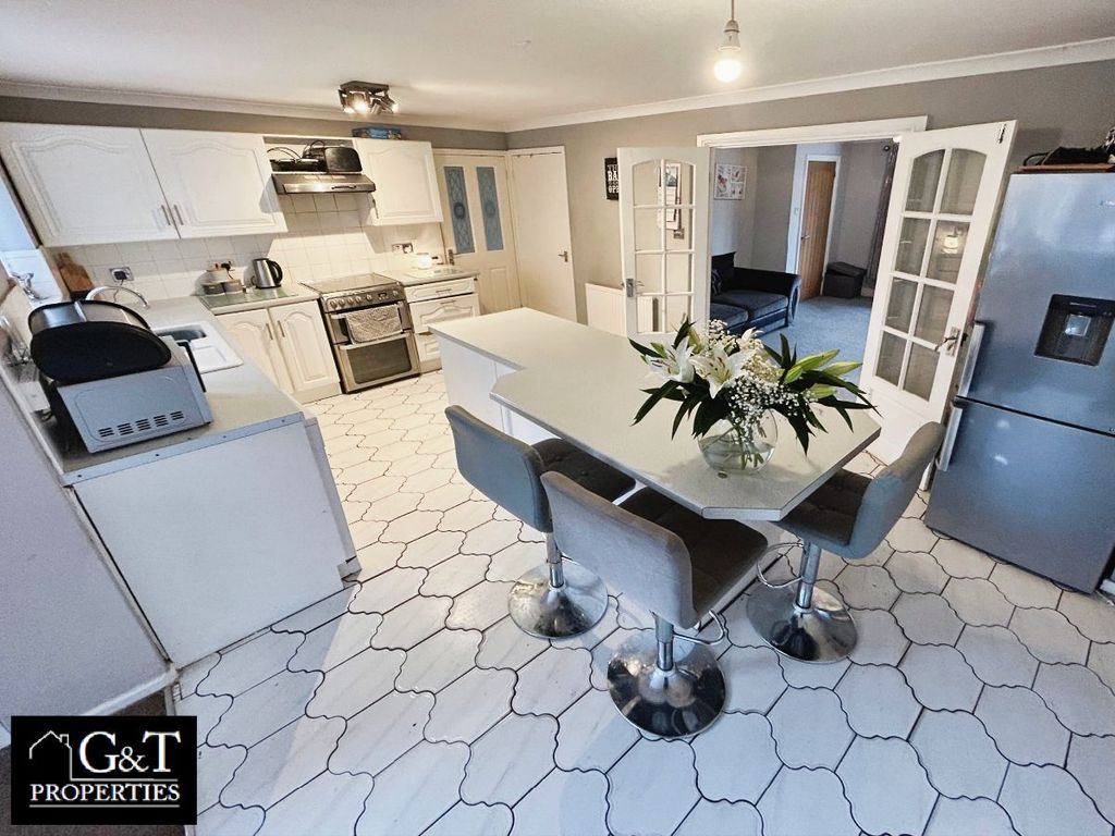 Additional image 5 of 3 bed detached house for saleSalcombe Drive, Brierley Hill DY5