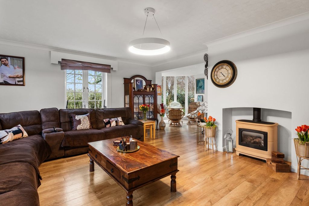 Additional image 2 of 6 bed detached house for saleSibsey Road, Boston PE21