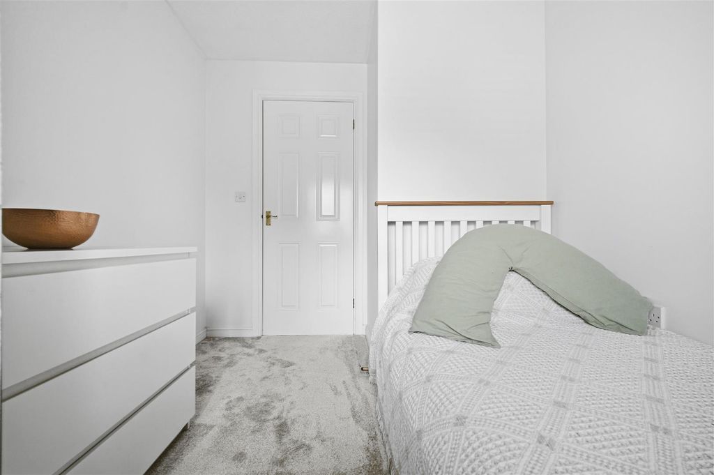 Additional image 16 of 4 bed detached house for saleClos Henblas, Bridgend CF31