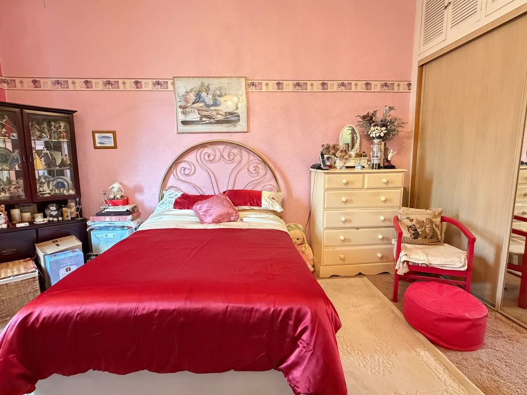 Additional image 13 of 5 bed semi-detached house for saleKirk Road, Wishaw ML2