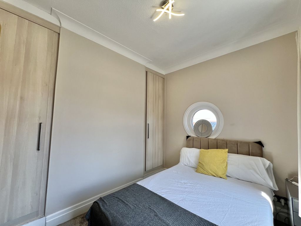 Additional image 18 of 5 bed detached house for saleQueens Promenade, Bispham FY2