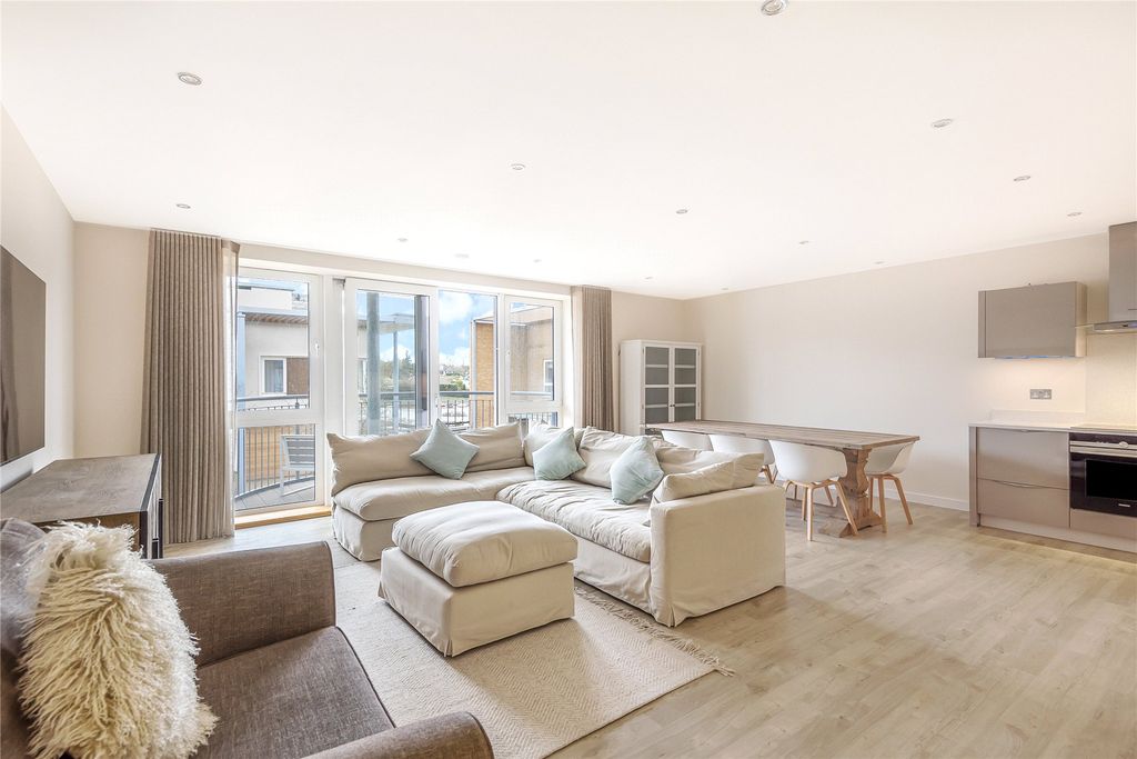 Additional image 2 of 2 bed flat for saleAlmansa Way, Lymington, Hampshire SO41