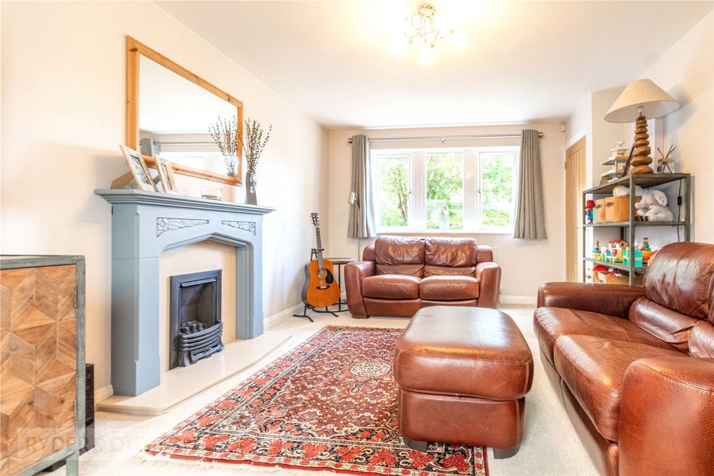 Additional image 11 of 3 bed detached house for saleLower Edge Road, Rastrick, Brighouse, West Yorkshire HD6
