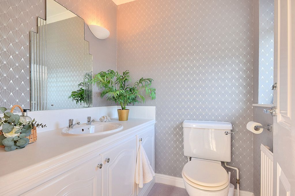 Additional image 15 of 4 bed detached bungalow for saleGlyrroen, Westgate, Clifton, Brighouse HD6