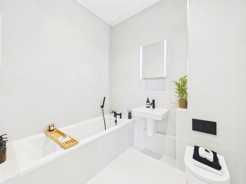 Additional image 7 of 2 bed flat for saleStone Road, Broadstairs CT10
