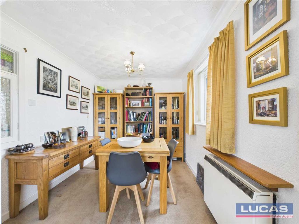 Additional image 3 of 3 bed detached bungalow for saleCrud Yr Awel, Newborough LL61