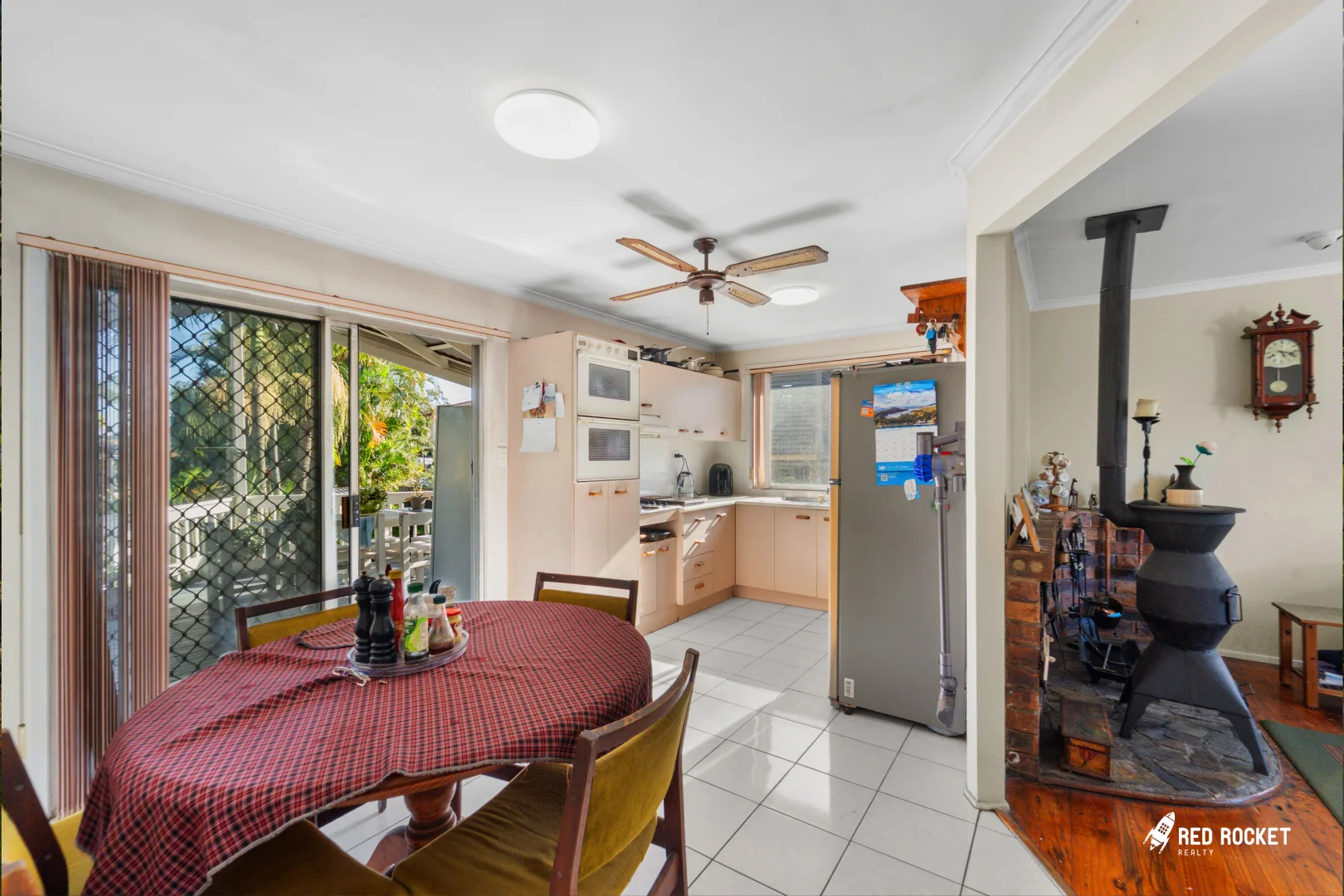 4 Kenthurst Crescent, Rochedale South QLD 4123 photo 5