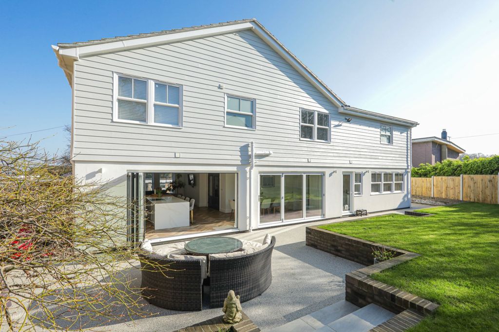 Additional image 30 of 5 bed detached house for saleSeven Stones Drive, Broadstairs, Kent CT10