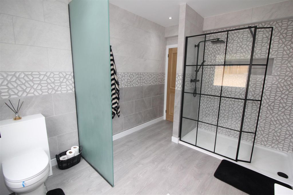 Additional image 24 of 4 bed semi-detached house for saleBryn Road, Pontllanfraith, Blackwood NP12
