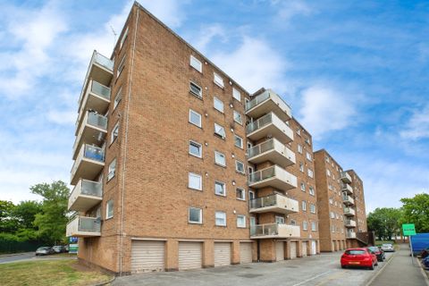Norbury Close, Allestree, Derby DE22