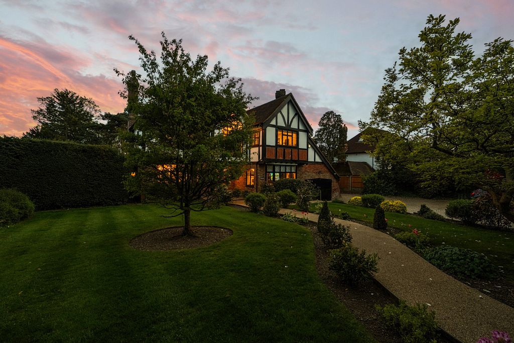 Additional image 40 of 5 bed detached house for saleBickley Park Road, Bromley BR1