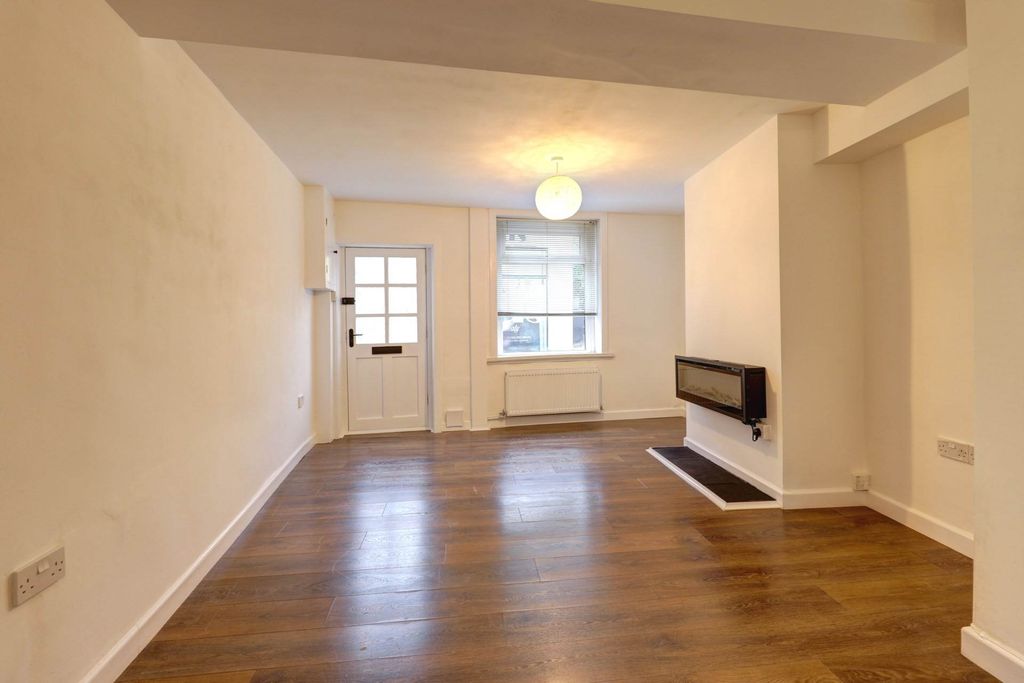 Additional image 3 of 3 bed terraced house for saleSalisbury Street, Blandford Forum DT11