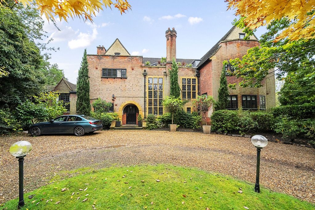 Additional image 15 of 2 bed flat for saleMavelstone Road, Bickley, Kent BR1