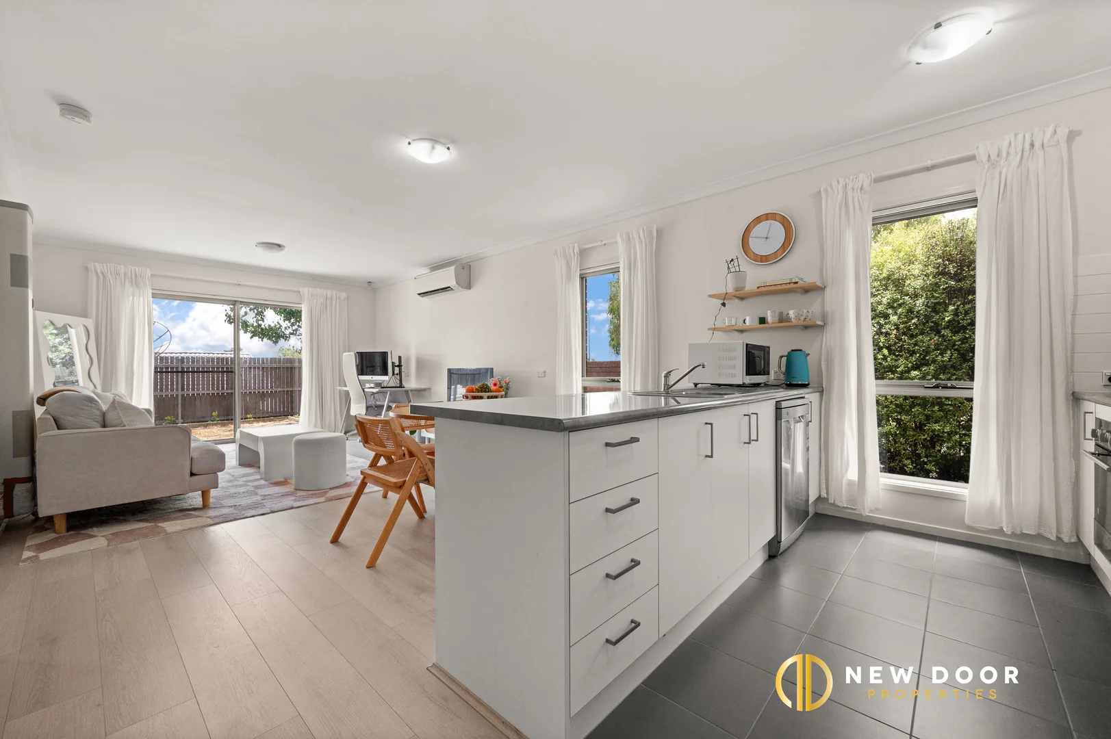 Additional image 10 of 6/139 Macfarlane Burnet Avenue, Macgregor ACT 2615