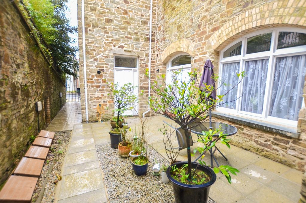 Additional image 2 of 1 bed flat for saleThe Old Manor House Fore Street, Bodmin, Cornwall PL31
