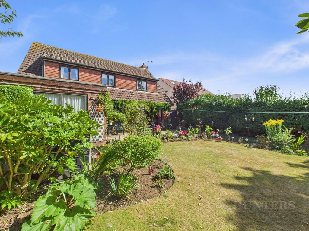 Additional image 21 of 4 bed detached house for saleLime Kiln Lane, Bridlington YO15
