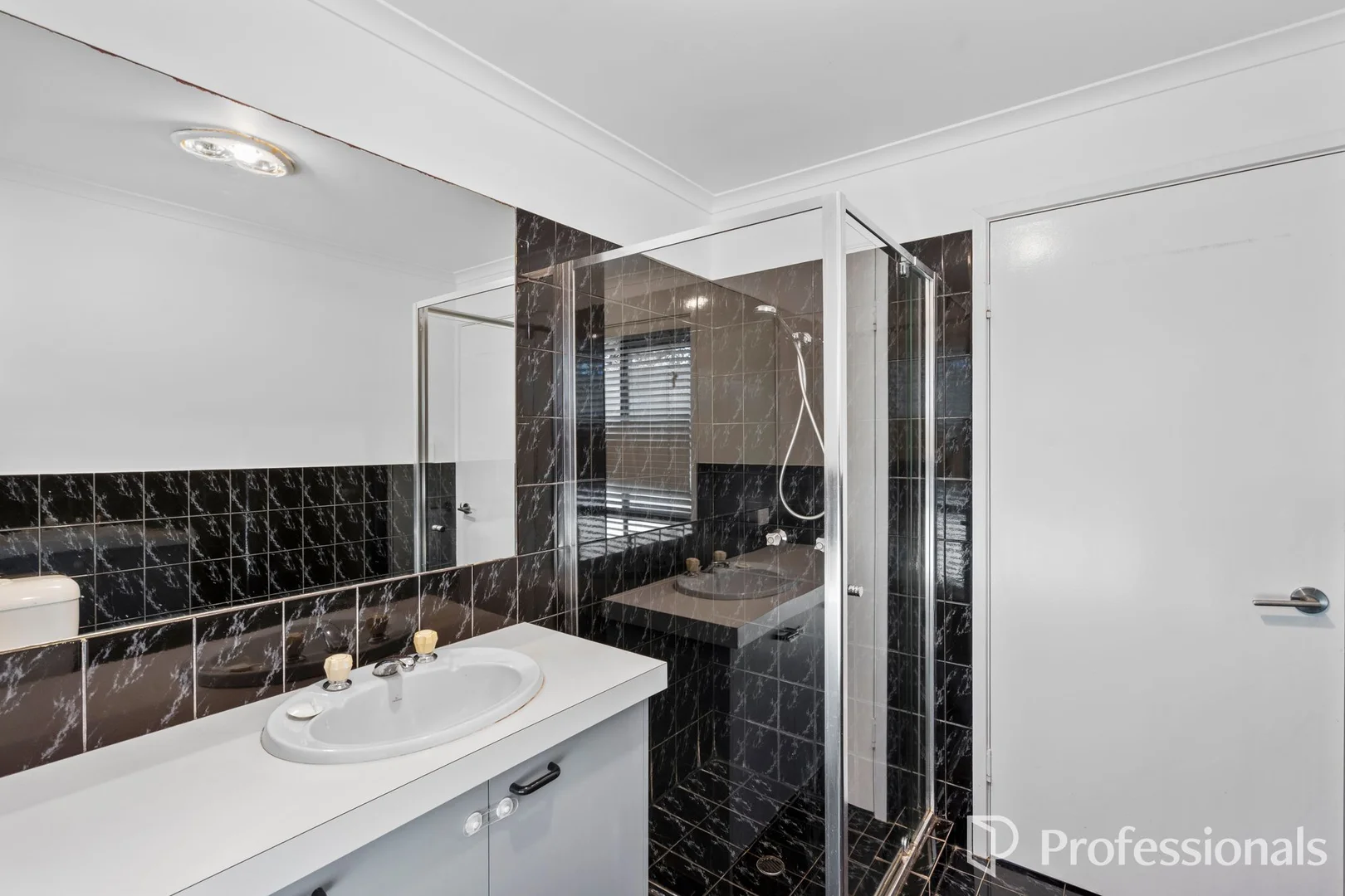 Additional image 7 of 9-11 Sumba Ct, Tamborine Mountain QLD 4272