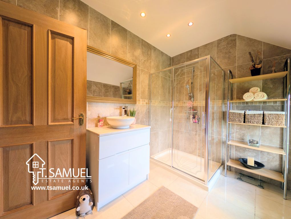 Additional image 27 of 4 bed detached house for saleLan Farm, Llanwonno Road, Mountain Ash CF45
