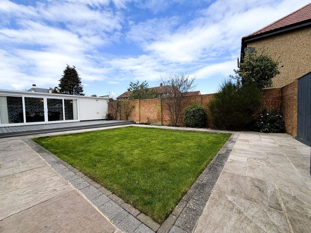 Additional image 2 of 4 bed detached house for saleThe Grove, Hartlepool TS26