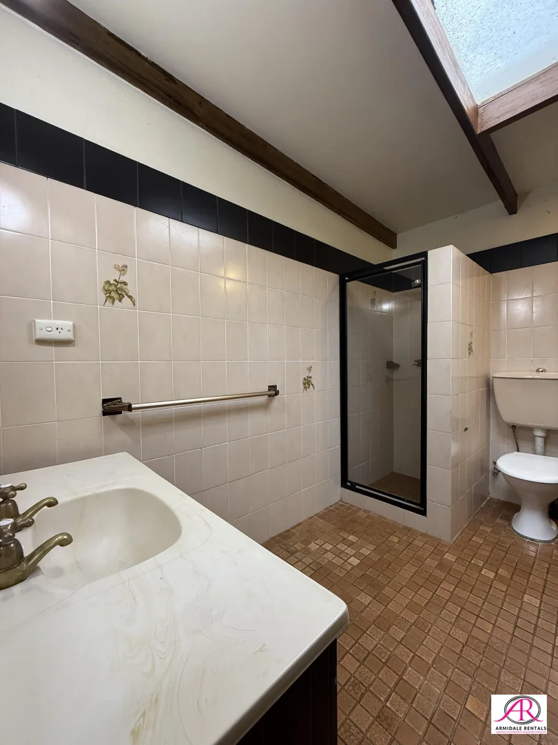Additional image 12 of Unit/2 Main House, WOODPARK 83 Rowlands Rd, Armidale NSW 2350