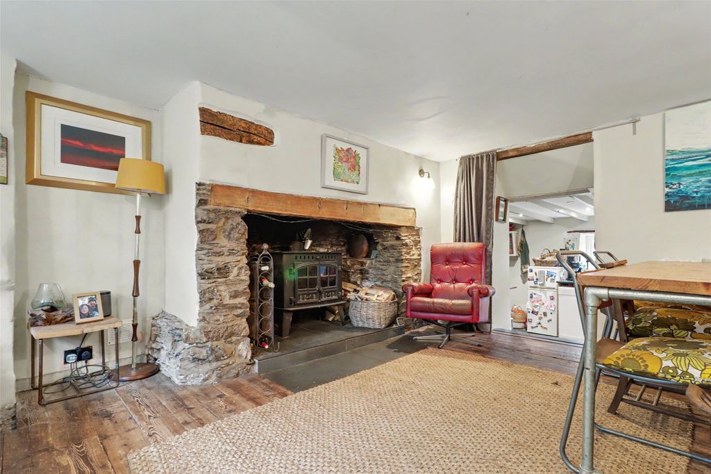Additional image 2 of 3 bed end terrace house for saleEast Street, Braunton, Devon EX33