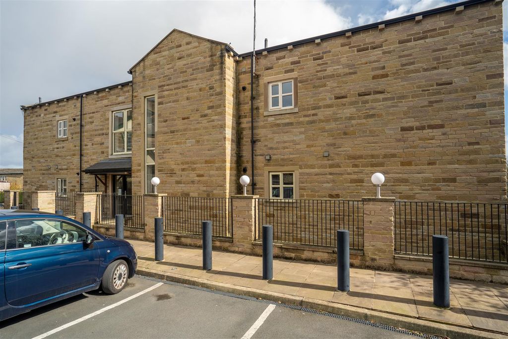 Additional image 9 of 2 bed flat for saleSherborne Road, Bradford BD10
