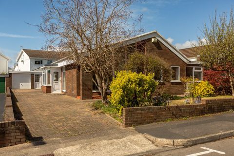 Northlands Park, Bishopston, Swansea SA3