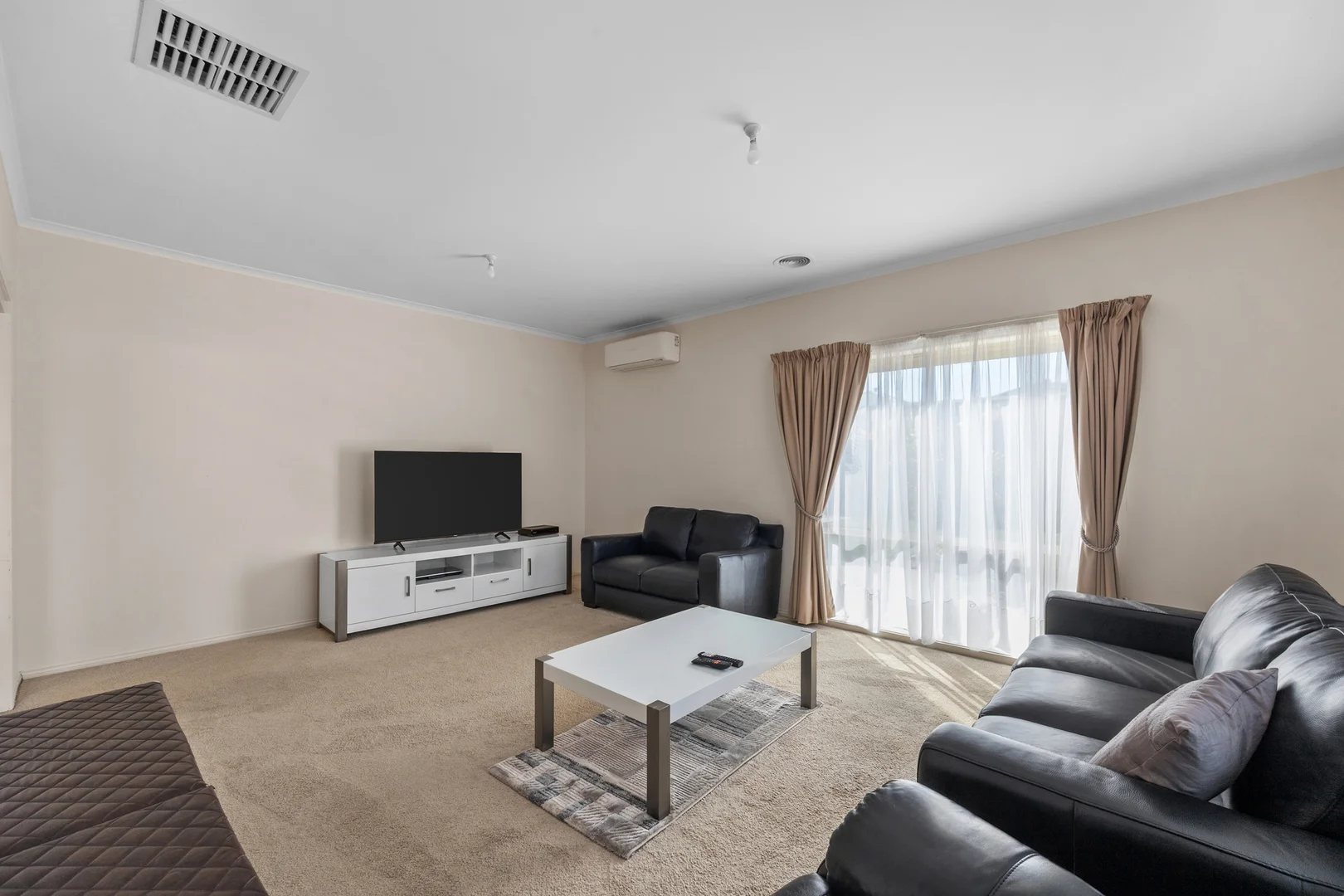 Additional image 2 of 8 Melbourne Avenue, Glenroy VIC 3046