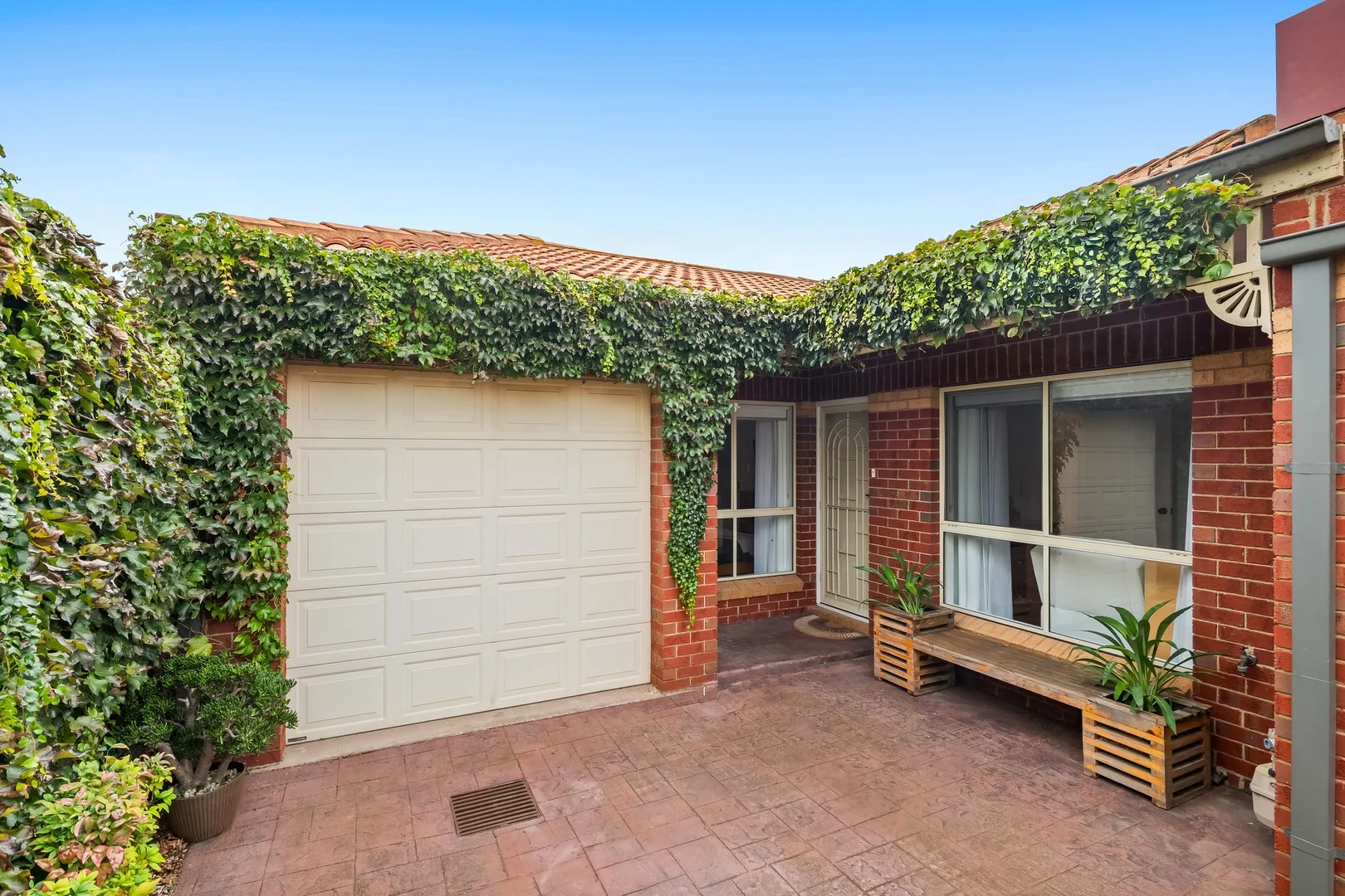 3/139 Bradshaw Street, Essendon VIC 3040
