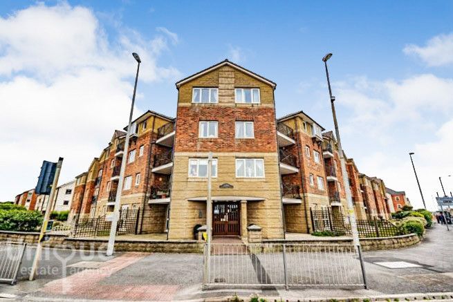 1 bed flat for saleLemon Tree Court, Clifton Drive North, Lytham St. Annes FY8