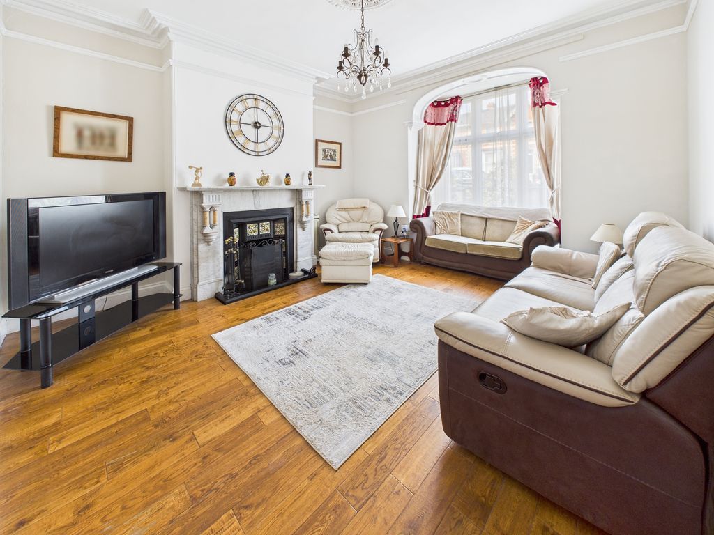 Additional image 3 of 5 bed semi-detached house for saleTaunton Road, Bridgwater TA6