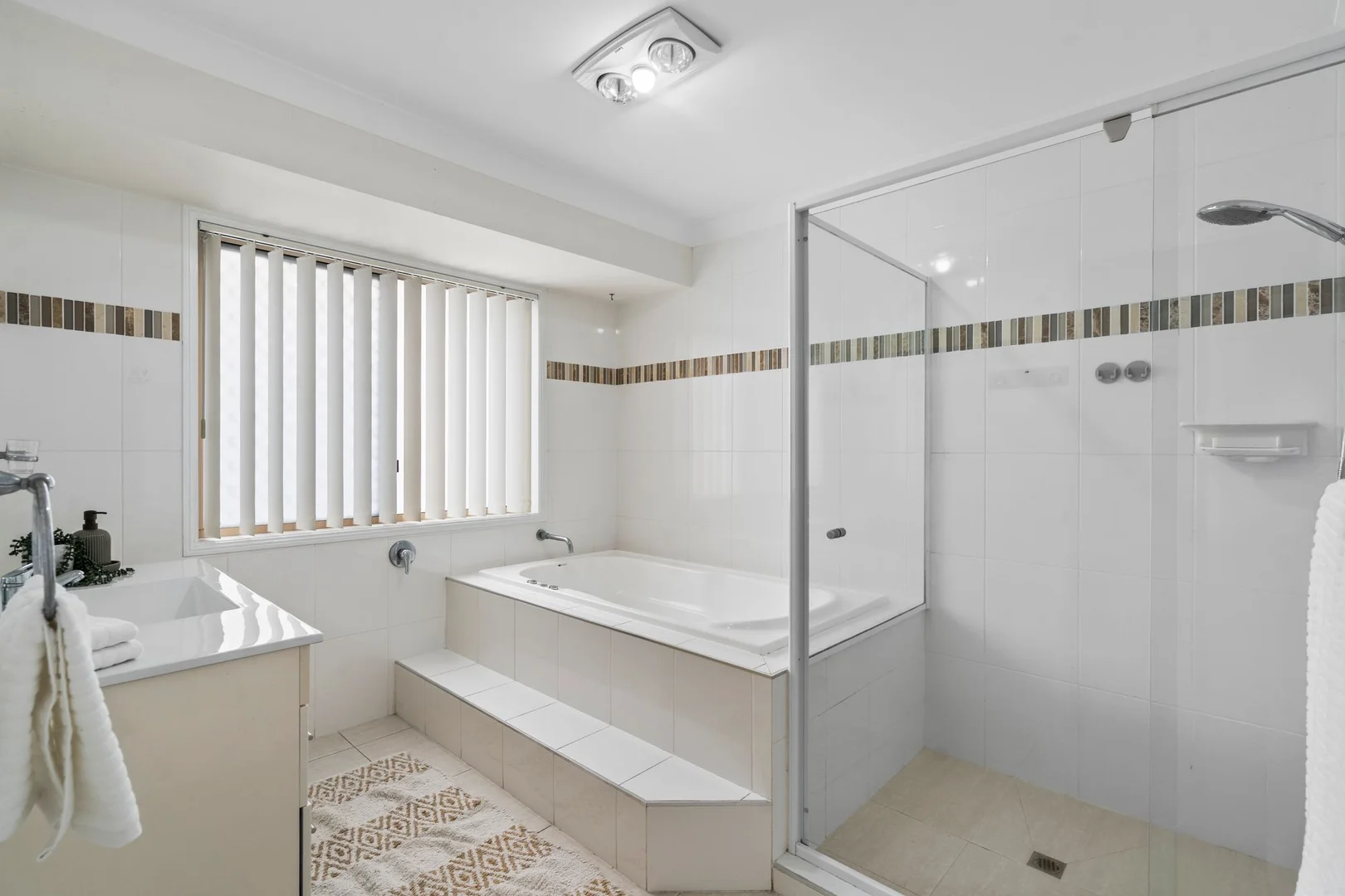 Additional image 14 of 157 Christine Avenue, Burleigh Waters QLD 4220
