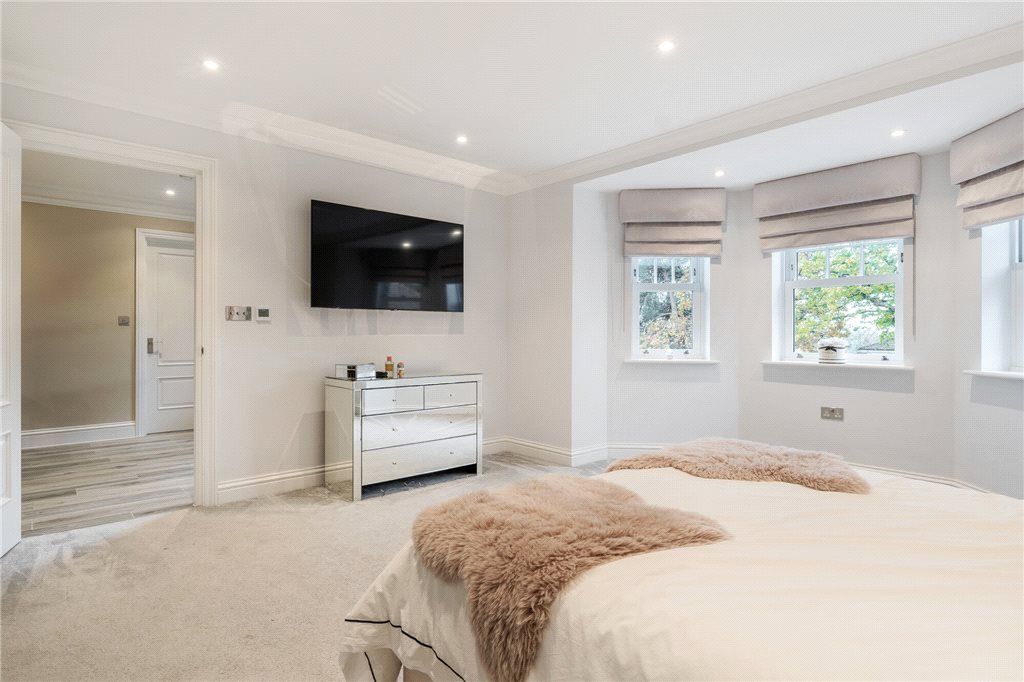 Additional image 23 of 6 bed detached house for salePlaistow Lane, Bromley BR1