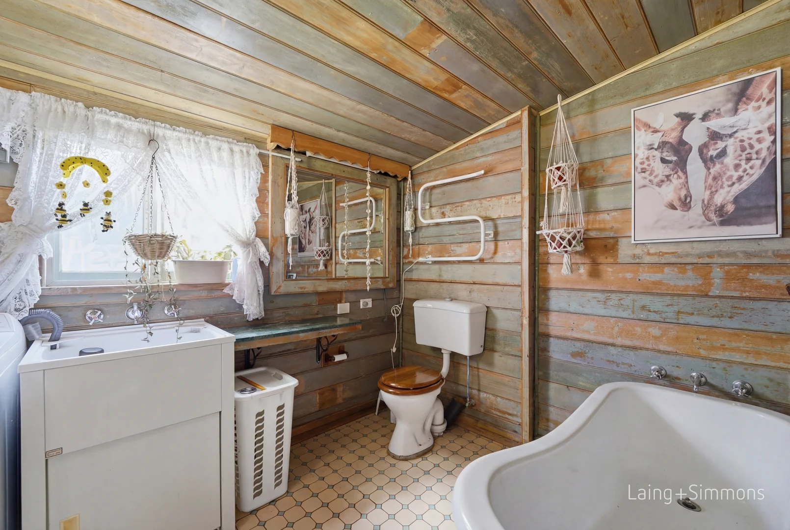 Additional image 8 of 25 Dumaresq Road, Armidale NSW 2350