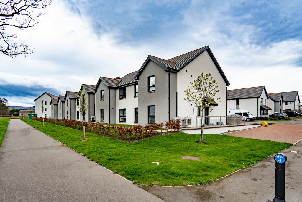 Additional image 21 of 2 bed flat for saleJasmine Drive, Elgin IV30