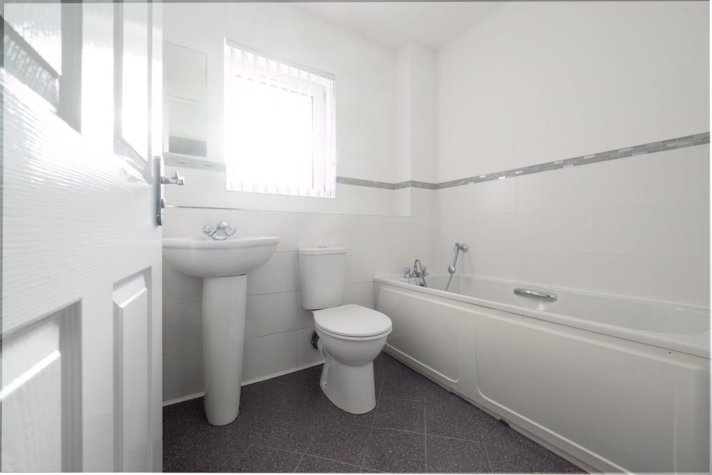 Additional image 13 of 2 bed flat for saleCampbell Street, Greenock PA16