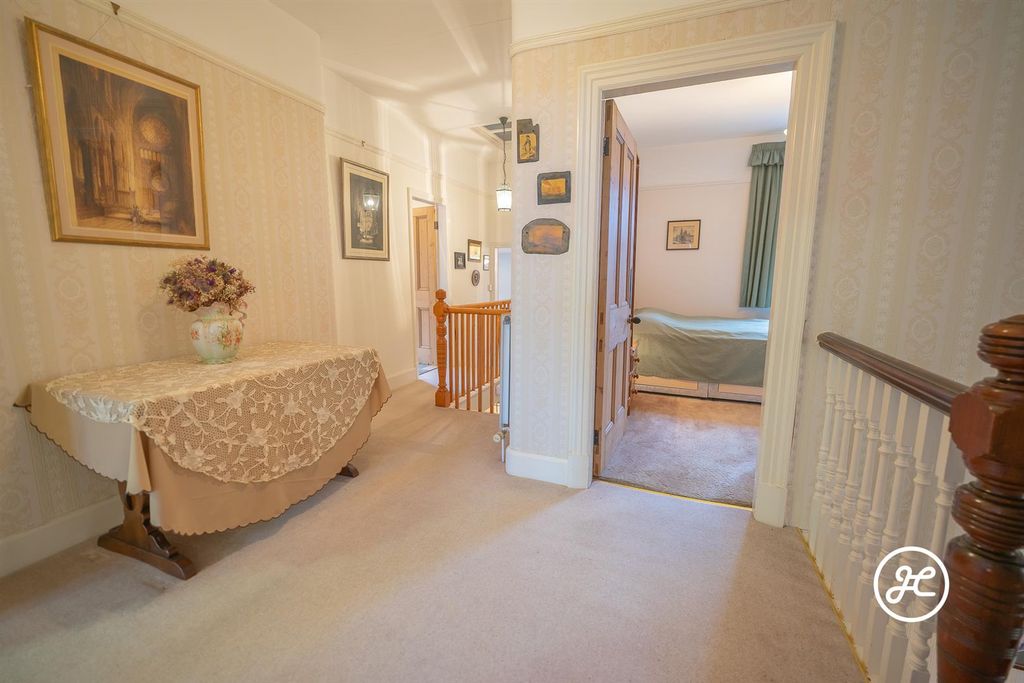 Additional image 30 of 5 bed detached house for saleDurleigh Road, Bridgwater TA6