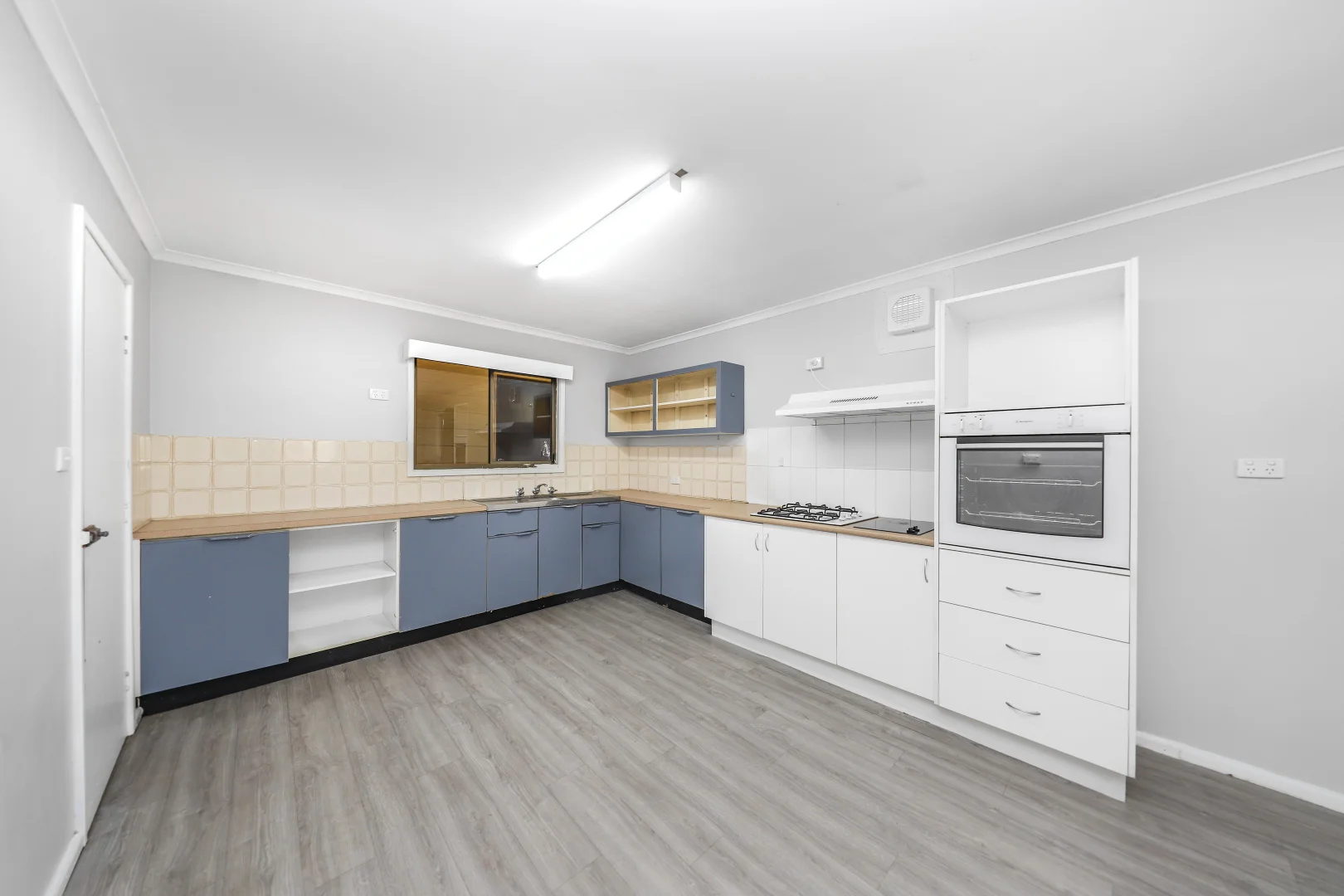 Additional image 5 of 17-19 Bray Street, Brungle NSW 2722