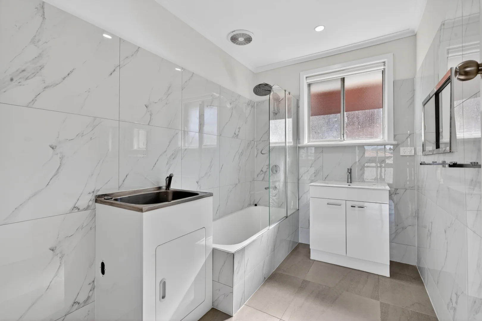 Additional image 8 of 2/10 Sylvan Grove, Pascoe Vale South VIC 3044