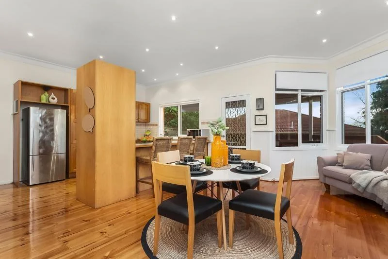 13 Forster Street, Ivanhoe VIC 3079 photo 3