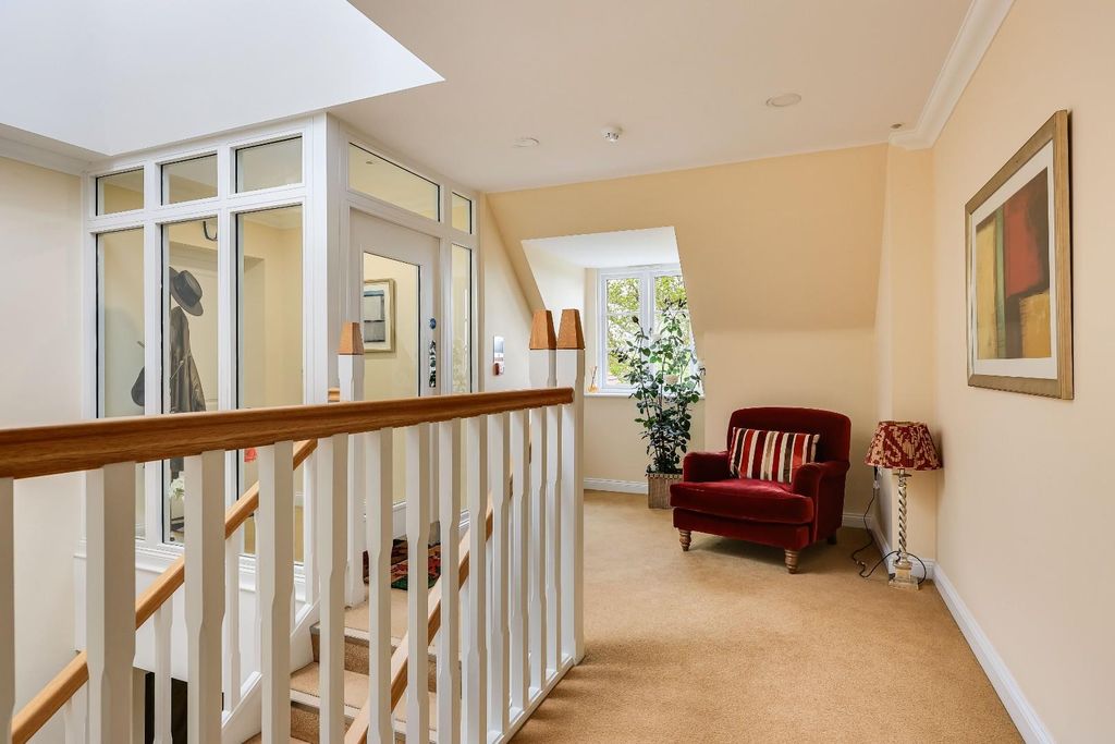 Additional image 16 of 2 bed flat for sale193 Huntingdon Road, Cambridge CB3