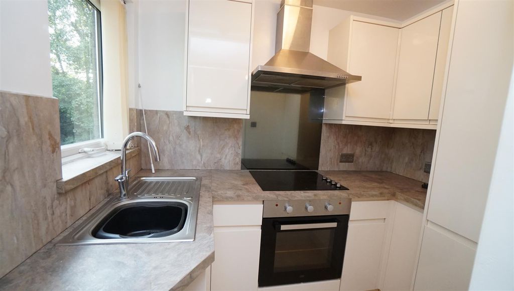 Additional image 3 of 1 bed flat for saleBolton Court, Lister Lane, Undercliffe, Bradford BD2