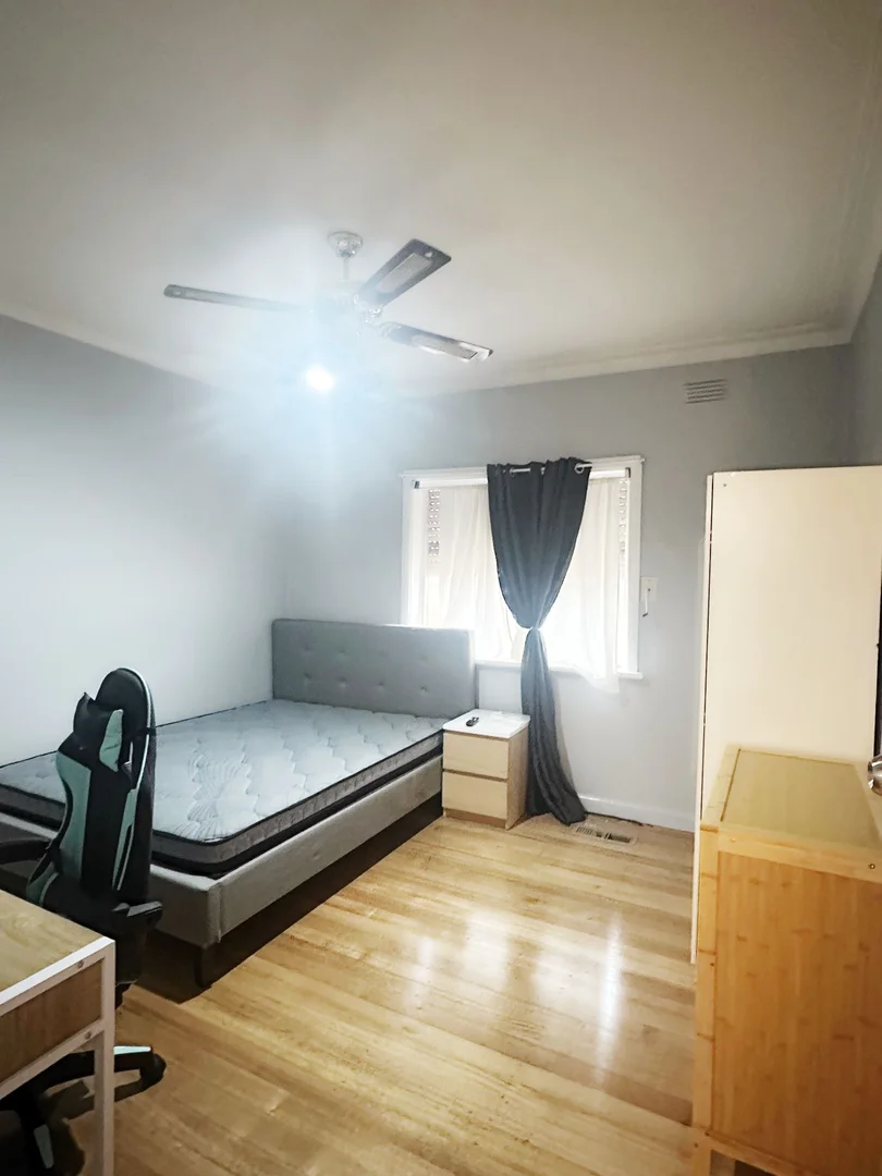 Additional image 12 of 4 Primula Avenue, Brooklyn VIC 3012