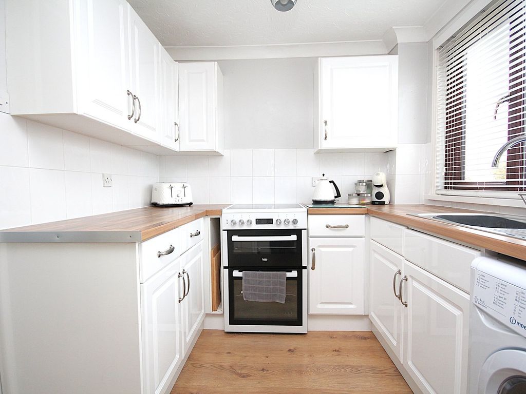 Additional image 9 of Studio for sale36 Chorley Close, Oakdale, Poole BH15