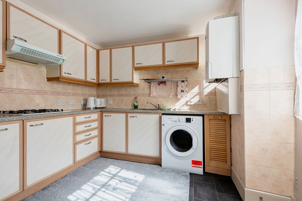 Additional image 17 of 2 bed flat for sale1 London Road, Dalkeith EH22