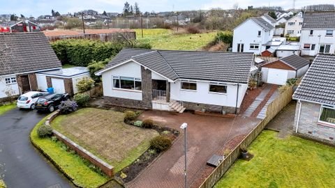 The Grove, Uplawmoor Road, Neilston, Glasgow, East Renfrewshire G78